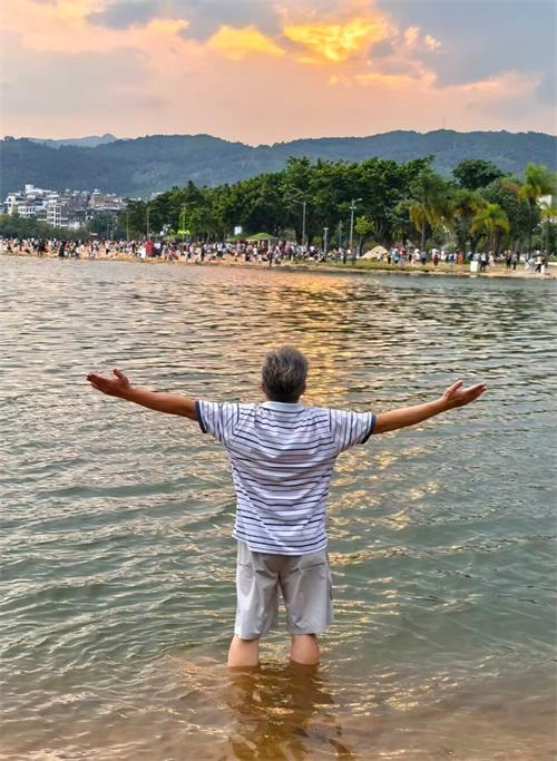 湖泉，上_看图王.jpg